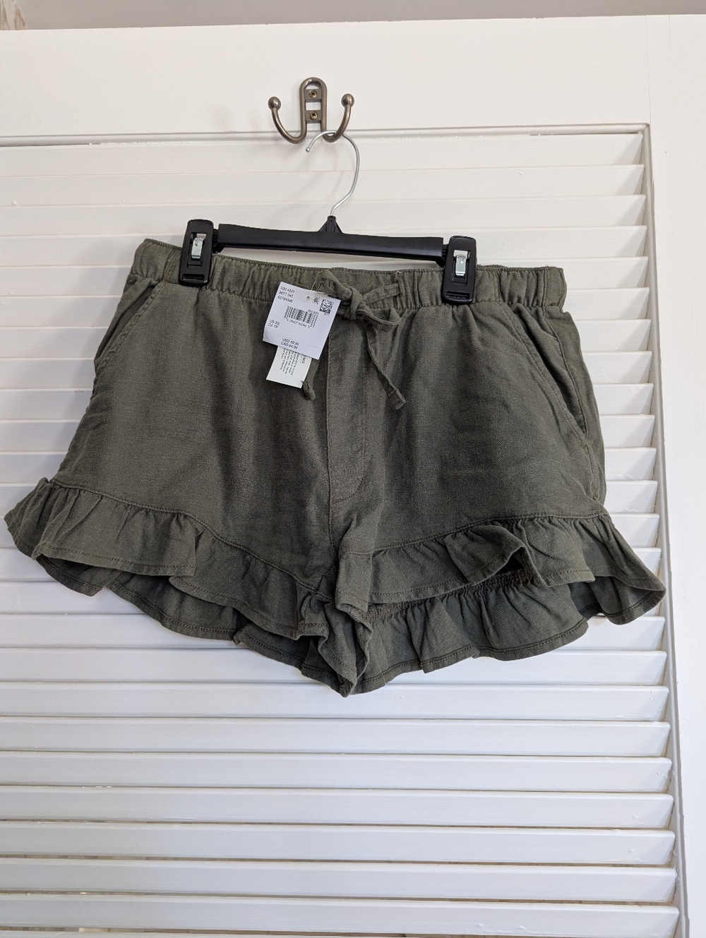 NWT American Eagle Linen Blend Ruffle Shorts Size xs - Picture 2 of 6